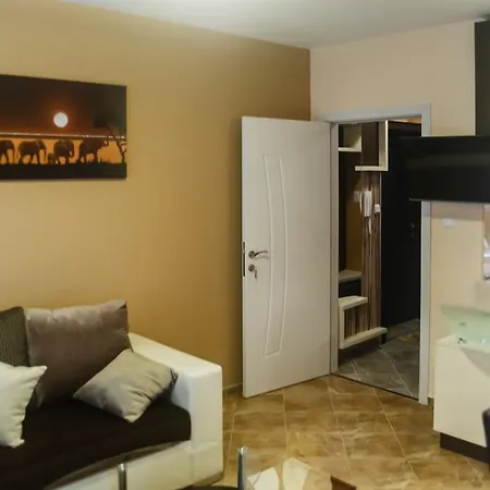 Апартамент Арилейс Apartment Burgas City